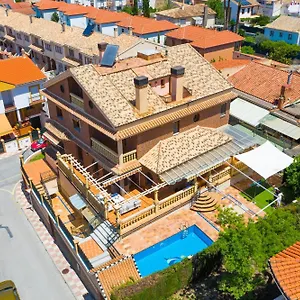 https://villa-luis-r.es-andalucia.com
